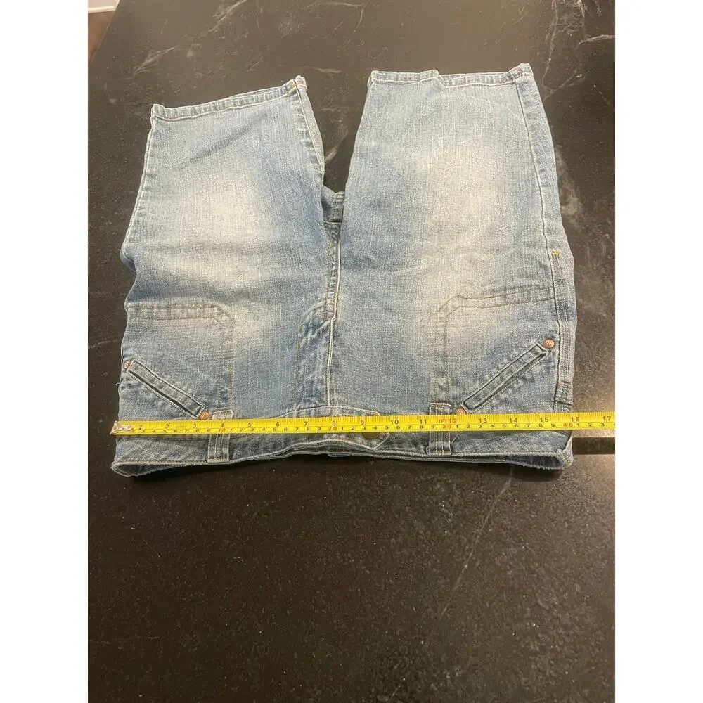 Bill Blass Jean Shorts, light wash Bermudas size 10
